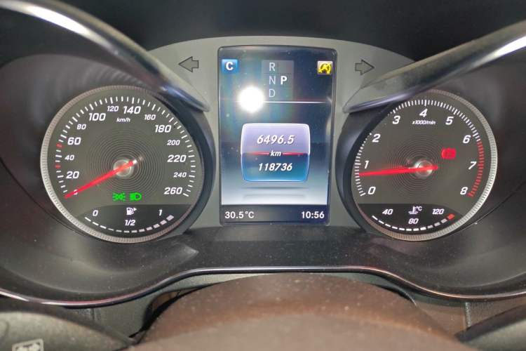 Used Mercedes-Benz GLC 2019 Facelift GLC 260 L 4MATIC Luxury Model Instrument Cluster