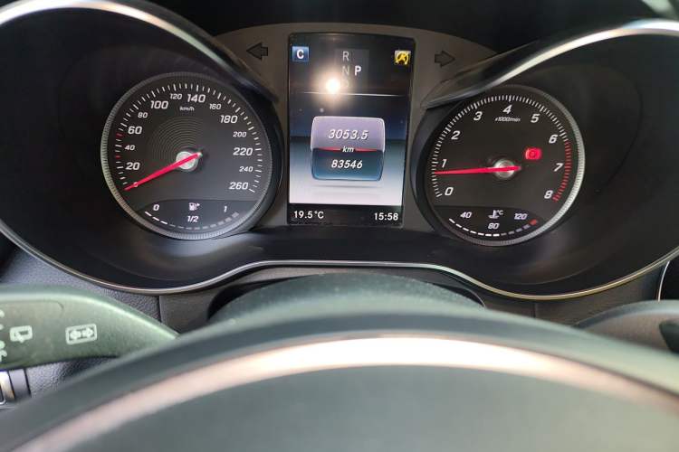 Used Mercedes-Benz GLC 2019 GLC 260 L 4MATIC Dynamic Model Instrument Cluster