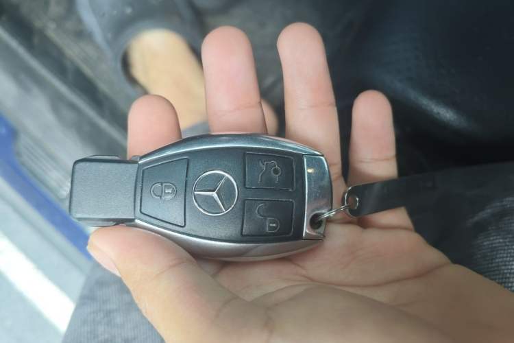 Used Mercedes-Benz GLC 2019 GLC 260 L 4MATIC Dynamic Model Interior 1