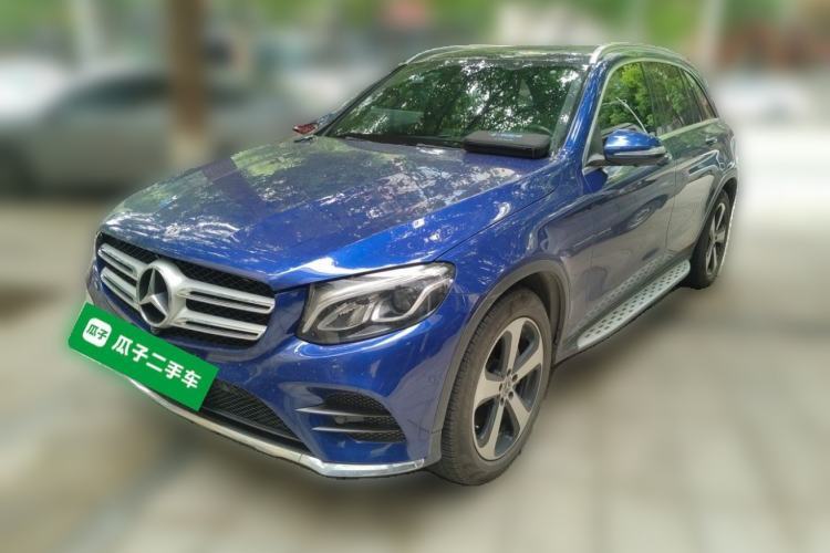 Used Mercedes-Benz GLC 2019 GLC 260 L 4MATIC Luxury Model Guazi used car, China used car export, Used car for sale, Used Mercedes-Benz cars, Cheapest cars for sale
