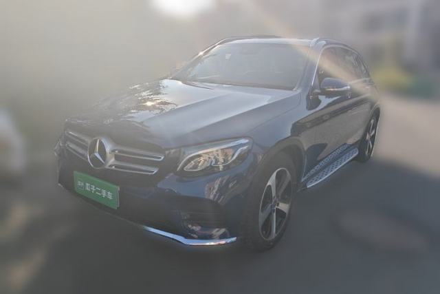 Mercedes-Benz GLC 2019 GLC 260 L 4MATIC Luxury Model usado