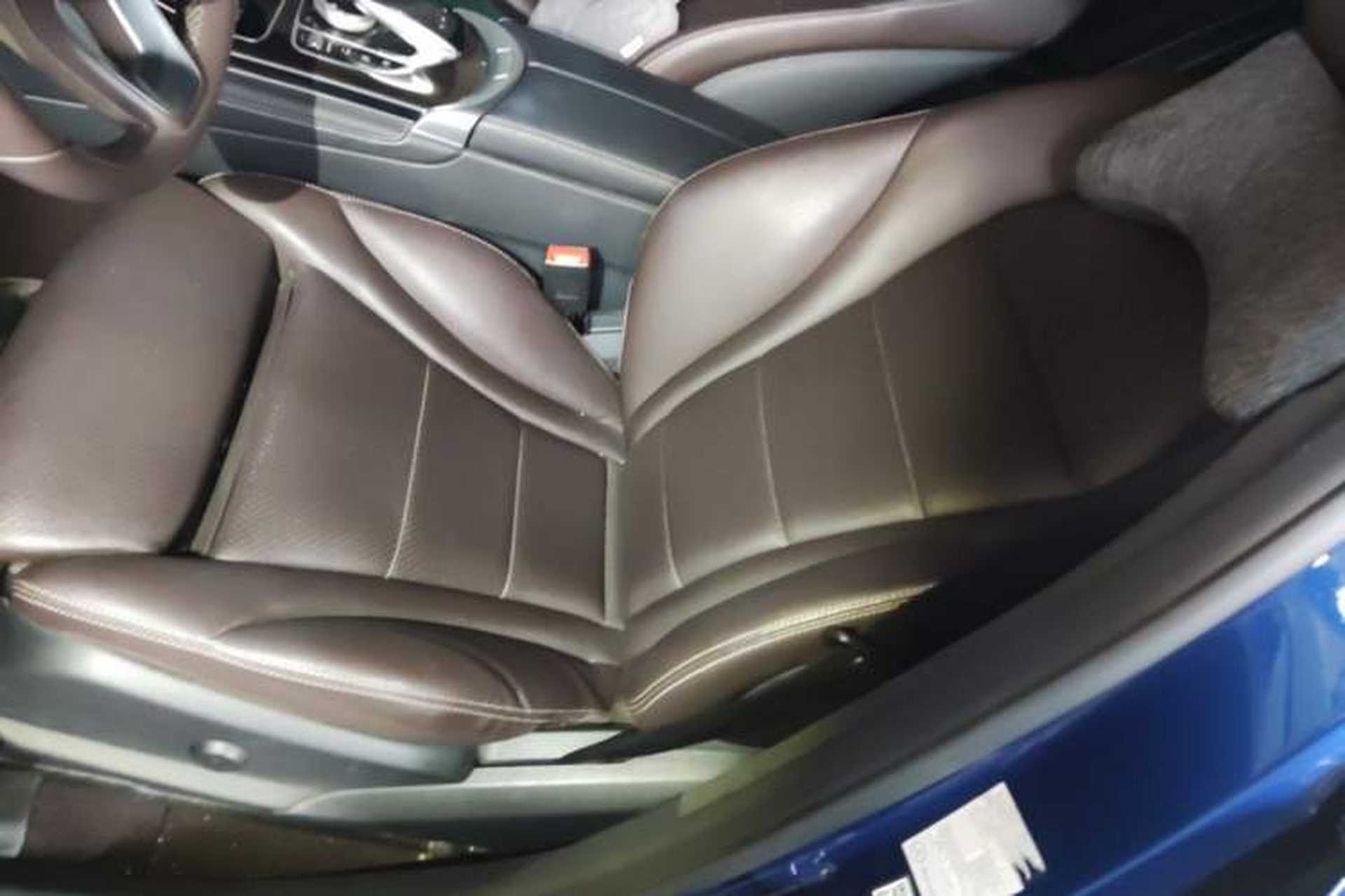 Used Mercedes-Benz GLC 2019 GLC 260 4MATIC Dynamic Edition Left Front Seat