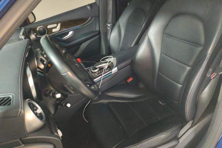 Used Mercedes-Benz GLC 2019 GLC 260 L 4MATIC Dynamic Model Left Front Seat