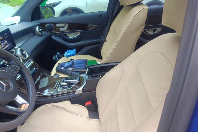 Used Mercedes-Benz GLC 2019 GLC 260 L 4MATIC Luxury Model Left Front Seat