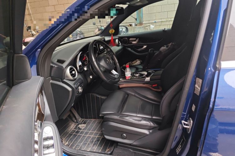 Used Mercedes-Benz GLC 2019 GLC 260 4MATIC Luxury Model Left Front Seat