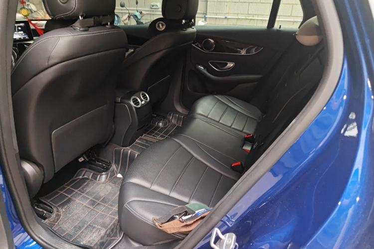Used Mercedes-Benz GLC 2019 GLC 260 4MATIC Luxury Model Left Rear Seat