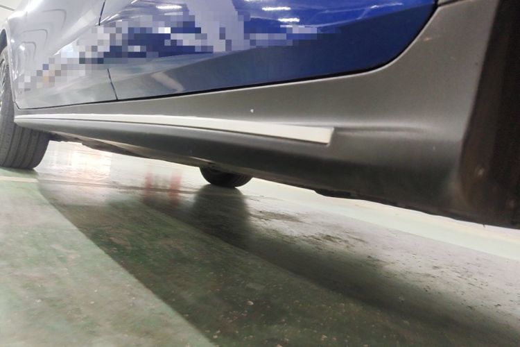 Used Mercedes-Benz GLC 2019 GLC 260 L 4MATIC Dynamic Model Left Side Sill