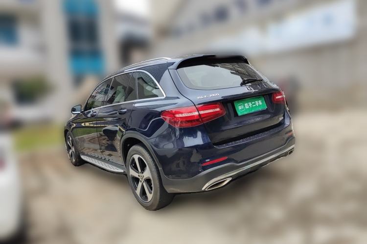 Used Mercedes-Benz GLC 2019 GLC 260 4MATIC Luxury Model Rear Left 45 Deg