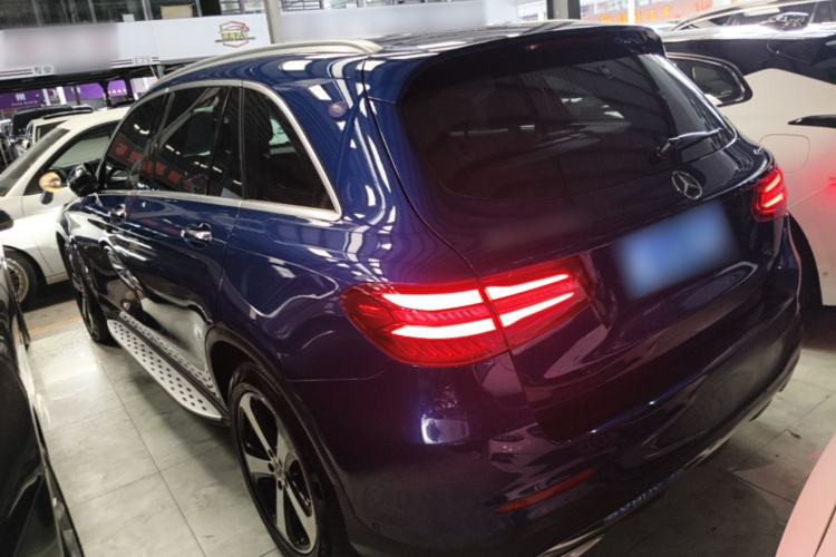 Used Mercedes-Benz GLC 2019 Facelift GLC 260 L 4MATIC Luxury Model Rear Left 45 Deg