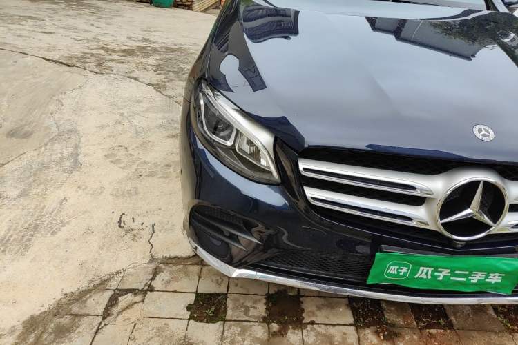 Used Mercedes-Benz GLC 2019 GLC 260 4MATIC Luxury Model Right Front Headlight