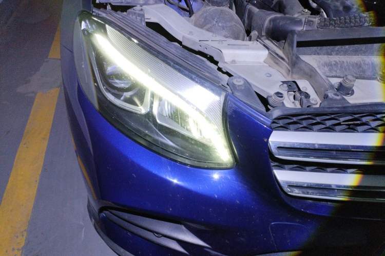 Used Mercedes-Benz GLC 2019 GLC 260 L 4MATIC Dynamic Model Right Front Headlight