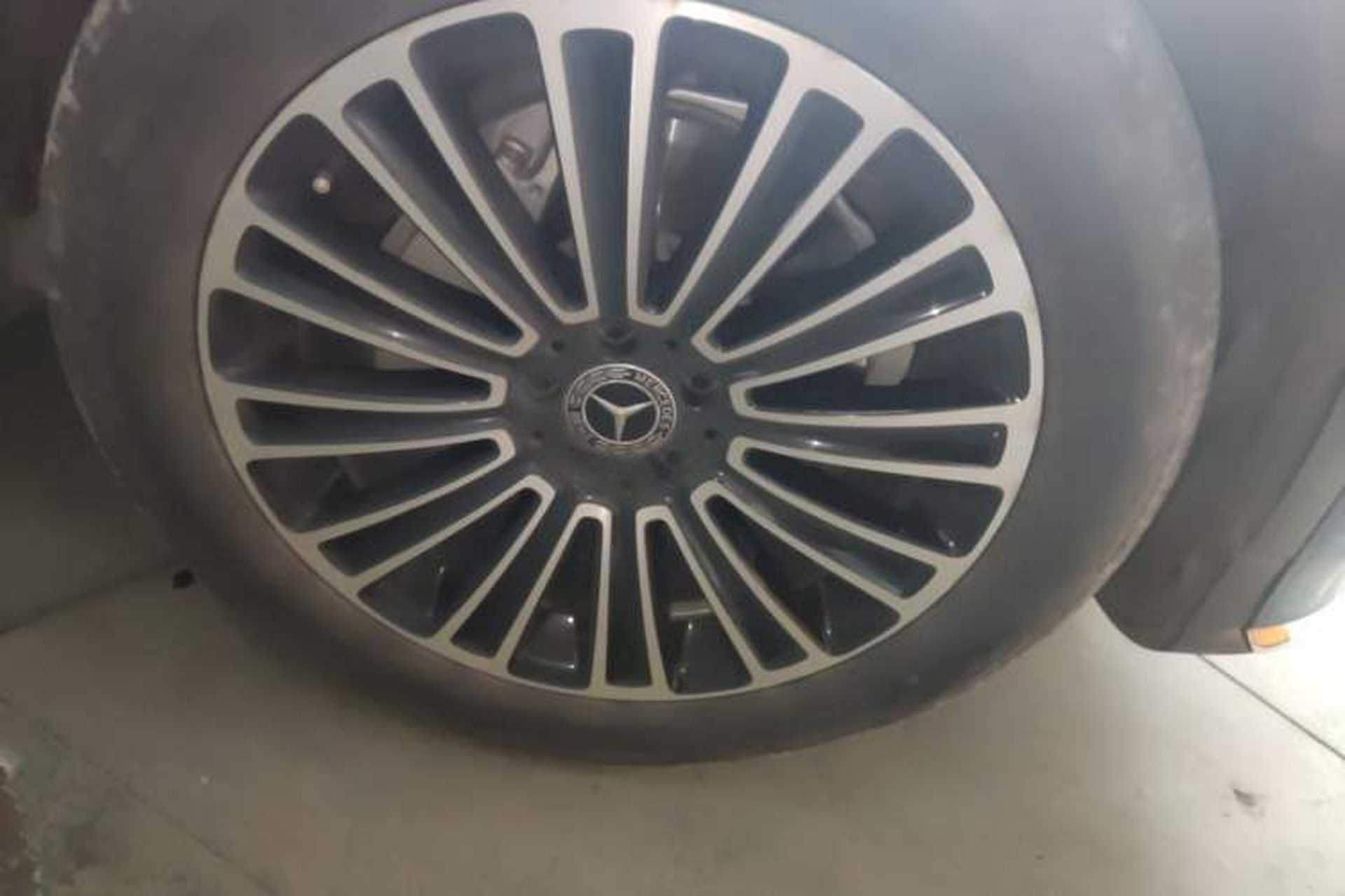 Used Mercedes-Benz GLC 2019 GLC 260 4MATIC Dynamic Edition Right Front Wheel Hub