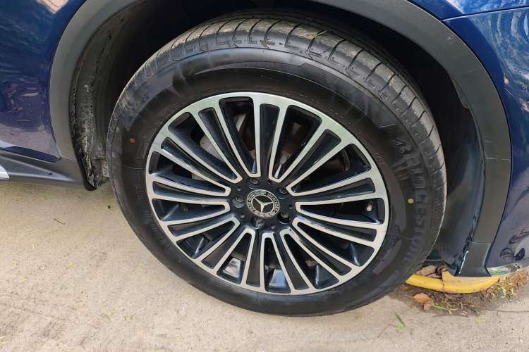 Used Mercedes-Benz GLC 2019 GLC 260 L 4MATIC Dynamic Model Right Front Wheel Hub