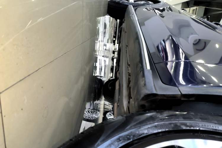 Used Mercedes-Benz GLC 2019 GLC 260 4MATIC Luxury Model Right Side Sill
