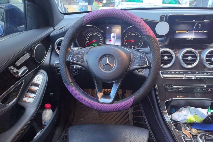 Used Mercedes-Benz GLC 2019 GLC 260 L 4MATIC Dynamic Model Steering Wheel