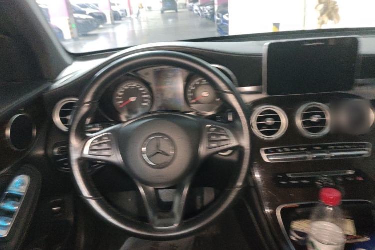 Used Mercedes-Benz GLC 2019 GLC 260 L 4MATIC Dynamic Model Steering Wheel
