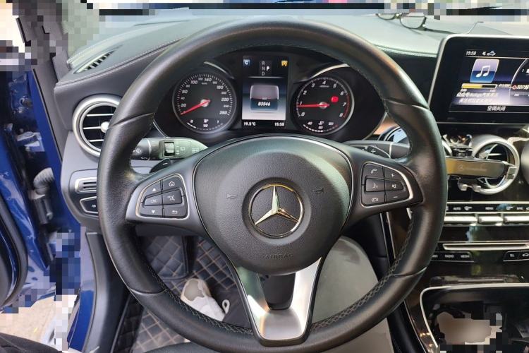 Used Mercedes-Benz GLC 2019 GLC 260 L 4MATIC Dynamic Model Steering Wheel