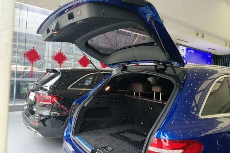 Used Mercedes-Benz GLC 2019 GLC 200 L 4MATIC Trunk
