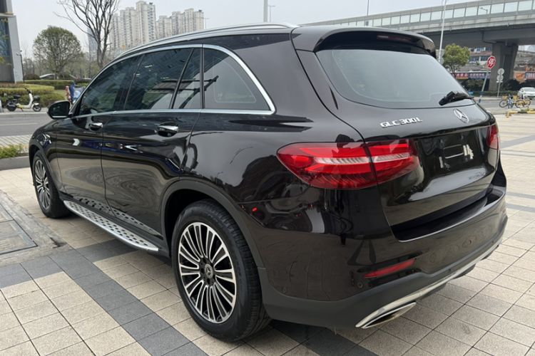 Used Mercedes-Benz GLC 2019 GLC 260 L 4MATIC Dynamic Model Exterior 3