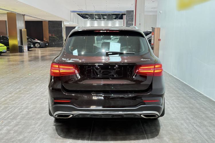 Used Mercedes-Benz GLC 2019 Facelift GLC 260 L 4MATIC Luxury Model Exterior 5