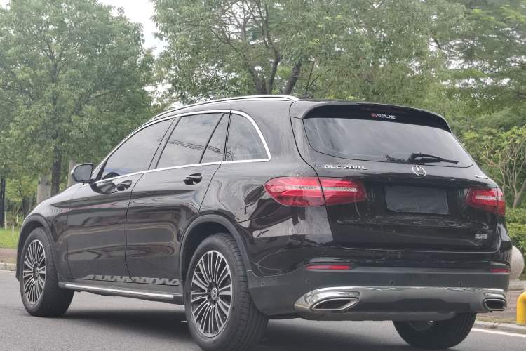 Used Mercedes-Benz GLC 2019 GLC 200 L 4MATIC Exterior 6