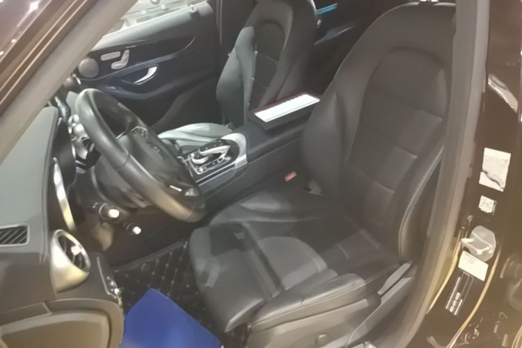 Used Mercedes-Benz GLC 2019 Facelift GLC 260 L 4MATIC Luxury Model Left Front Seat