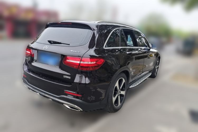 Used Mercedes-Benz GLC 2019 Facelift GLC 260 L 4MATIC Luxury Model Rear Right 45 Deg