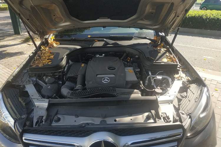 Used Mercedes-Benz GLC 2019 GLC 260 L 4MATIC Luxury Model Engine Bay