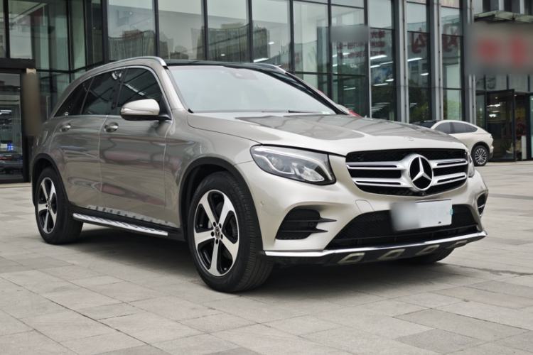 Used Mercedes-Benz GLC 2019 GLC 260 L 4MATIC Luxury Model Exterior 1