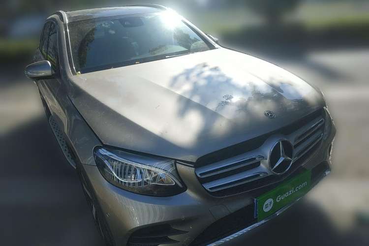 Used Mercedes-Benz GLC 2019 GLC 260 L 4MATIC Luxury Model Front Right 45 Deg