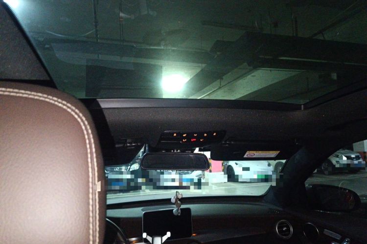 Used Mercedes-Benz GLC 2019 GLC 300 L 4MATIC Dynamic Model Headliner