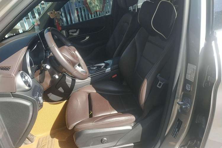 Used Mercedes-Benz GLC 2019 GLC 260 L 4MATIC Luxury Model Left Front Seat