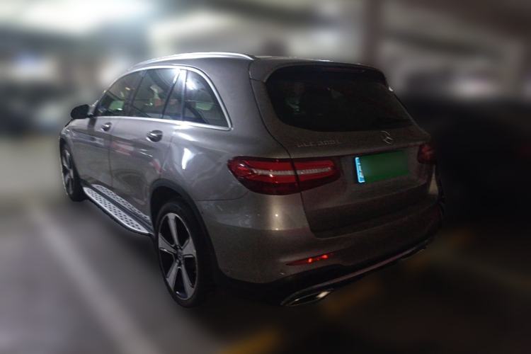 Used Mercedes-Benz GLC 2019 GLC 300 L 4MATIC Dynamic Model Rear Left 45 Deg