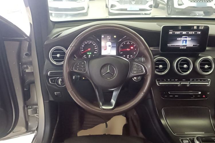 Used Mercedes-Benz GLC 2019 GLC 200 L 4MATIC Steering Wheel