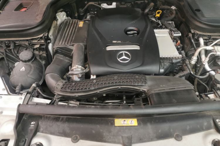 Used Mercedes-Benz GLC  Engine Bay