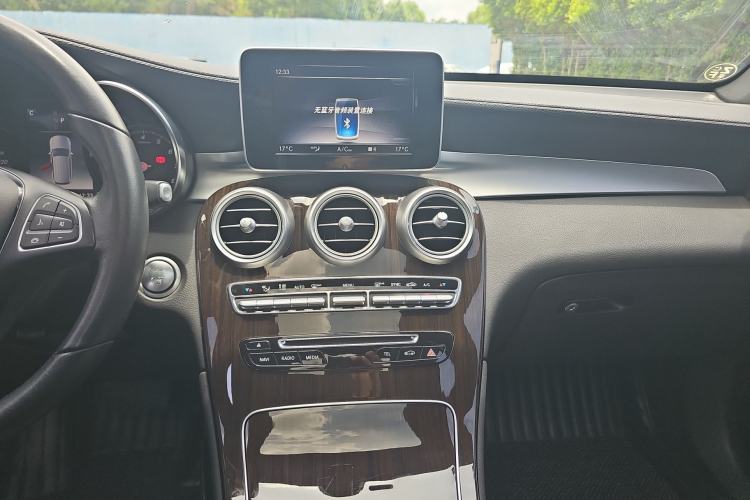 Used Mercedes-Benz GLC 2019 GLC 260 L 4MATIC Dynamic Model Audio And AC Panel