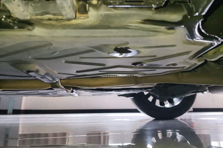 Used Mercedes-Benz GLC 2019 GLC 200 L 4MATIC Chassis Rear Left