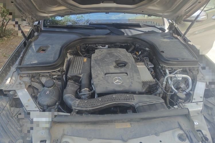 Used Mercedes-Benz GLC 2019 GLC 300 L 4MATIC Dynamic Model Engine Bay