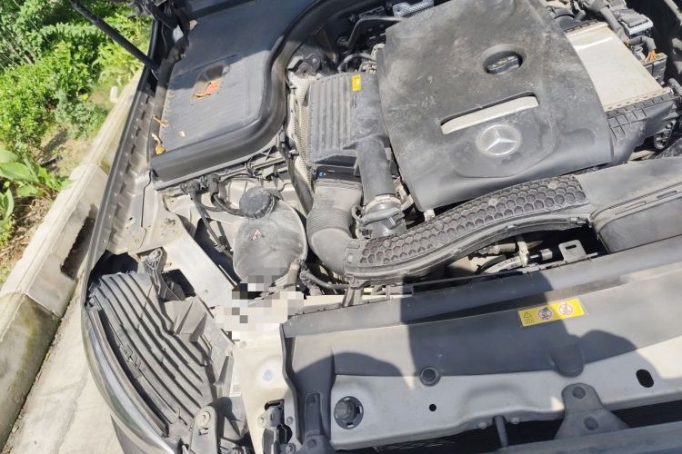 Used Mercedes-Benz GLC 2019 GLC 260 L 4MATIC Luxury Model Engine Bay Right