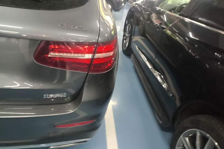 Used Mercedes-Benz GLC 2019 GLC 260 L 4MATIC Dynamic Model Exterior 3