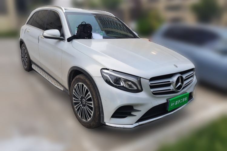 Used Mercedes-Benz GLC 2019 GLC 260 L 4MATIC Dynamic Model Front Right 45 Deg