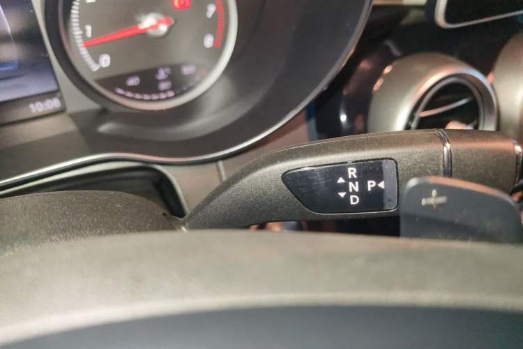 Used Mercedes-Benz GLC 2019 GLC 200 L 4MATIC Gear Lever
