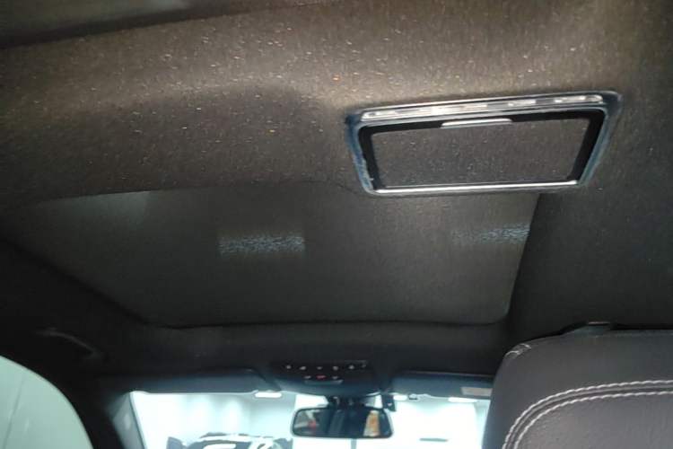 Used Mercedes-Benz GLC 2019 GLC 200 L 4MATIC Headliner