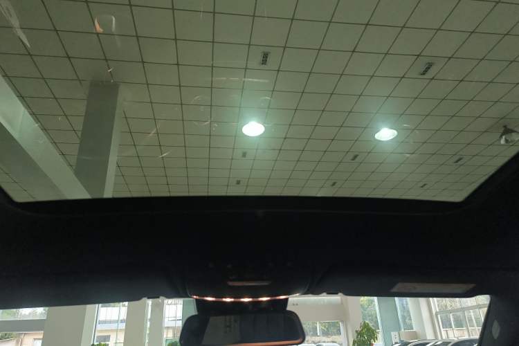 Used Mercedes-Benz GLC 2019 Facelift GLC 260 L 4MATIC Luxury Model Headliner
