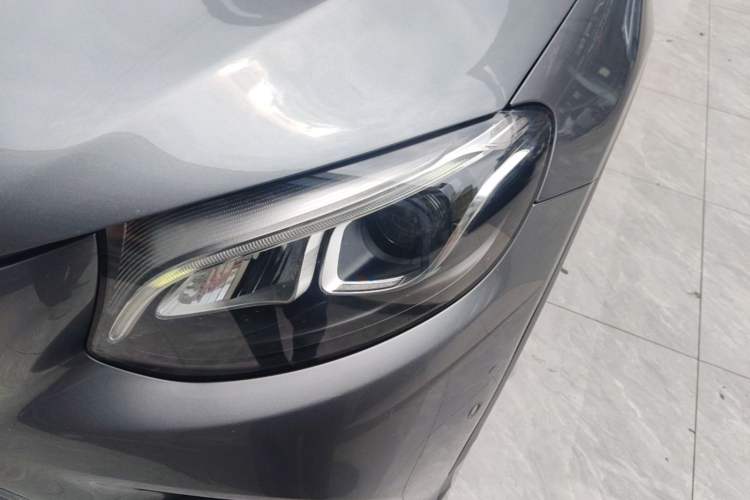 Used Mercedes-Benz GLC 2019 Facelift GLC 260 L 4MATIC Luxury Model Left Front Headlight