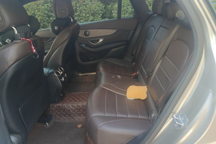 Used Mercedes-Benz GLC 2019 GLC 300 L 4MATIC Dynamic Model Left Rear Seat
