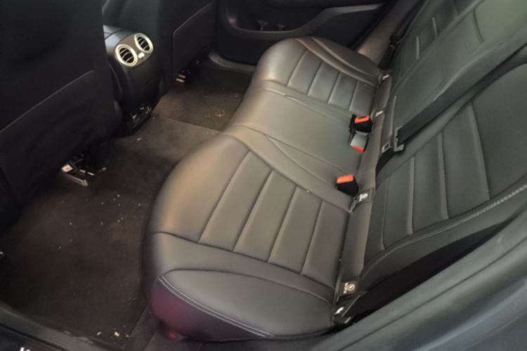 Used Mercedes-Benz GLC 2019 GLC 260 L 4MATIC Dynamic Model Left Rear Seat