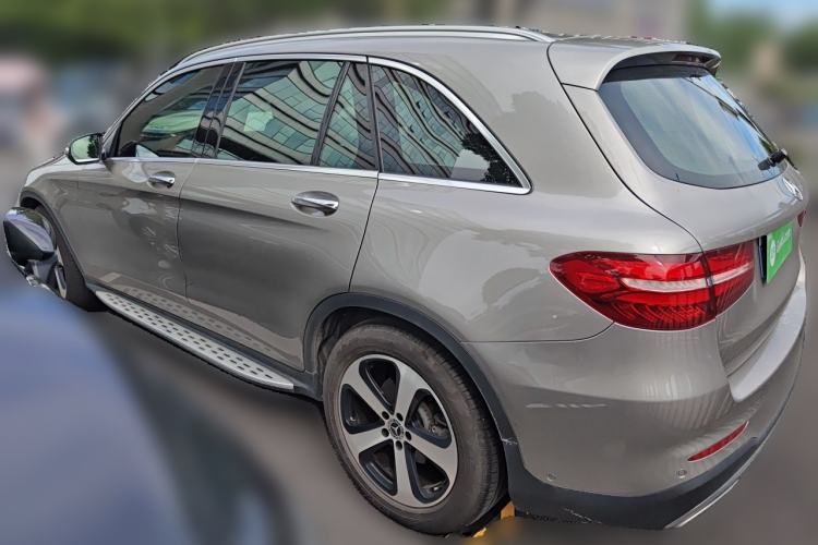 Used Mercedes-Benz GLC 2019 GLC 260 L 4MATIC Luxury Model Rear Left 45 Deg