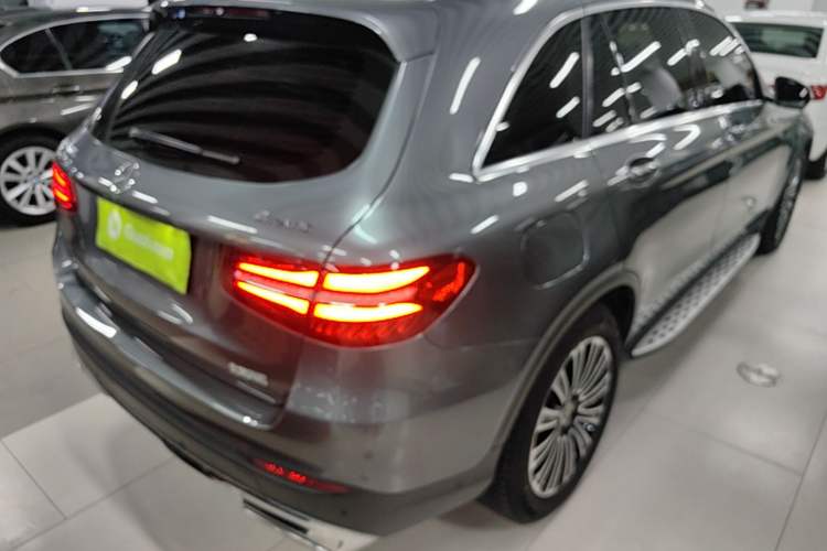 Used Mercedes-Benz GLC 2019 GLC 200 L 4MATIC Rear Right 45 Deg