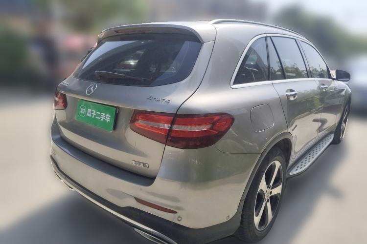 Used Mercedes-Benz GLC 2019 GLC 260 L 4MATIC Luxury Model Rear Right 45 Deg